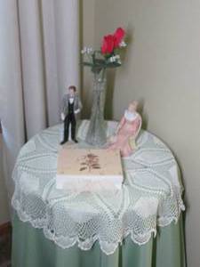 lot 185 image: 20 round table 25 tall with table...