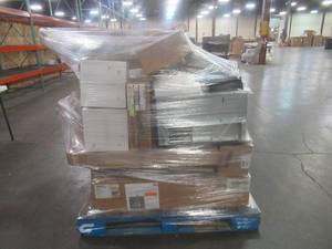lot 868 image: WHOLESALE PALLET OF VENTING, ELECTRICAL & OTHER MISC. ITEMS (SEE PHOTOS)