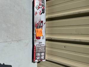lot 16 image: Rubi 26 in. Star Max Tile Cutter