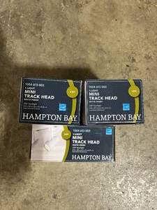 lot 51 image: Hampton Bay 1-Light White Integrated LED Mini-Step Linear Track Lighting Head, Lot of 3