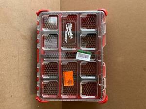lot 69 image: Milwaukee PACKOUT 20 in. Deep Organizer with 6 Compartments and Quick Adjust Dividers