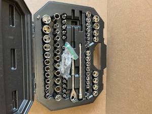 lot 98 image: 38 in. Drive Mechanics Tool Set (70-Piece)