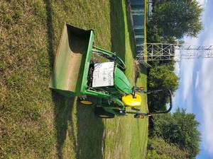 2020 1025R John Deere Lawn Tractor
