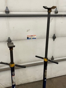 (2) Napa Utility Stands
