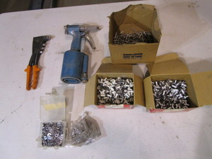 lot 223 image: Rivet Guns & Rivets