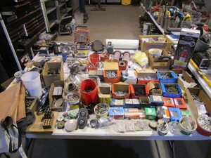 lot 275 image: Large Lot of Hardware & Misc.