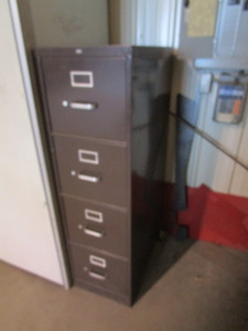 lot 18 image: File Cabinet