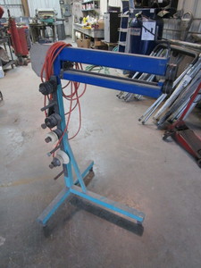 lot 4 image: Irwin Smith Bead Roller wVarious Dies