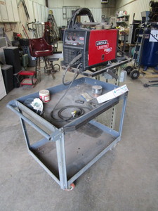 lot 7 image: Lincoln Power Mig 180c Wire Welder & Cart