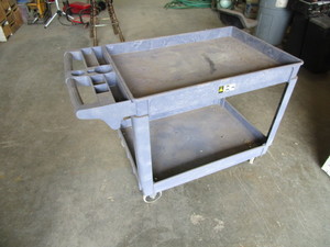 lot 44 image: Poly Shop Cart