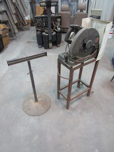 lot 62 image: Black & Decker Chop Saw wStand & Roller Stand