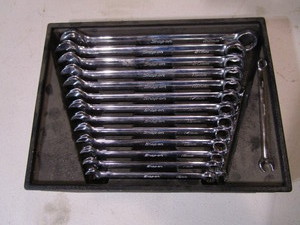 lot 78 image: Snap On Metric Wrench Set 8mm - 22 mm