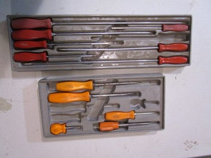 lot 114 image: Snap On Screwdrivers