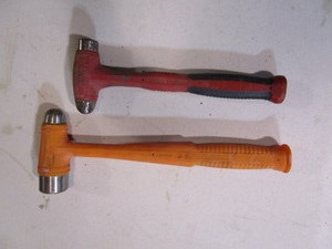 lot 121 image: Snap On Hammers