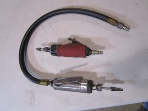 lot 128 image: Snap On Die Grinders