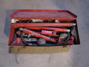 lot 146 image: Port-A-Power