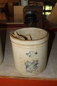 lot 46 image: Red Wing #2 Ceramic Pot