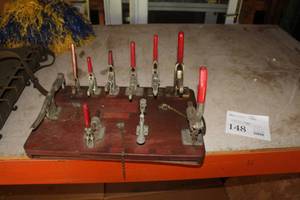 lot 148 image: Vintage Clamp Display