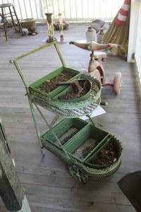 lot 225 image: Vintage Metal Garden Cart
