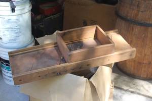lot 76 image: Vintage Cabbage Shredder