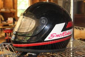 lot 173 image: Bell Sno Rider Full-Face Snowmobile Helmet