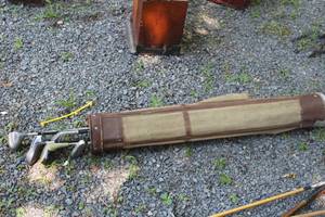 lot 186 image: Vintage Golf Club Set with Golf Clubs and Golf Bag