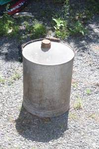lot 196 image: Vintage Metal Liquid Container