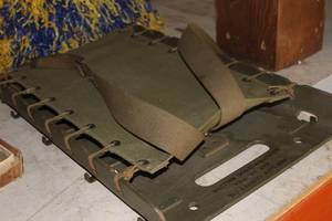 lot 229 image: Vintage U.S. Military Gear Pack Frame