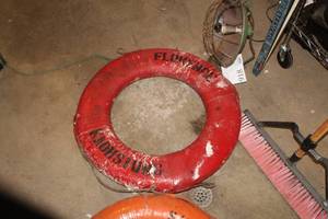 lot 24 image: 29 Florence Lifesaver