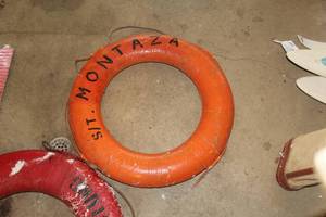 lot 23 image: 27 St. Montaza Lifesaver