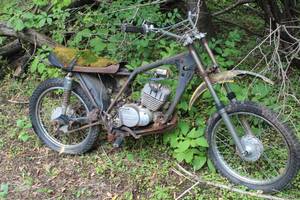 lot 6 image: Suzuki TS 125 Motorcycle