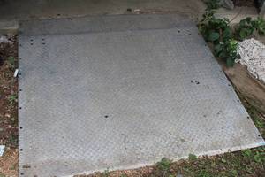 lot 3 image: Dock Plate 5x5