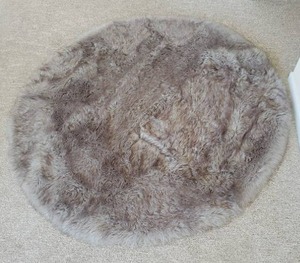 Round Faux Fur Area Rug