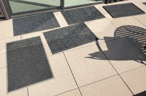 5 Outdoor Mats