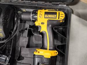 DeWalt DC742 38 12V Drill Driver with (2) Batteries, Charger, Case