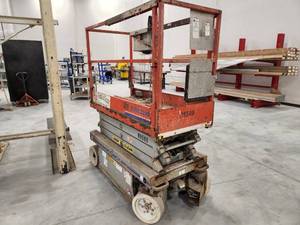 Sky Jack SJII 3219 24V Scissor Lift