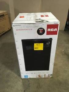 RCA 3.2 cu. ft. Mini Refrigerator in Black, Open Box - Review all pictures