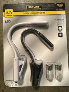 Mix Lot of assorted Defiant 2-Pack Clamp Lights, Lot of 19 - Review all pictures