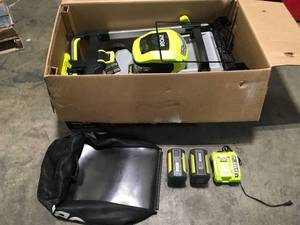 Ryobi 3-in-1 21 Battery Operated Lawn Mower, 2 Batteries 1 Charger - Customer Returns - Review all pictures