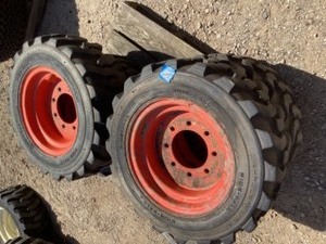 Bobcat tires - 4