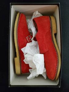 lot 217 image: Barneys New York NG44