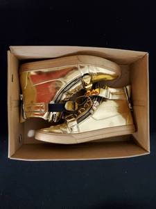 lot 219 image: Jump J75