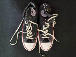 lot 222 image: Converse Chuck Taylor All Star