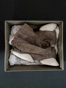 lot 225 image: Adidas By Rick Owens