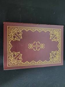 lot 107 image: Grimms Fairy Tales Collectors Edition