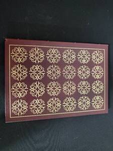 lot 110 image: Maggie Collectors Edition