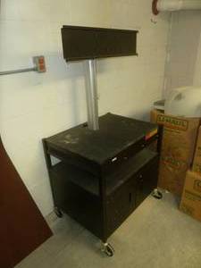 Bretford TV Projector Cart #18
