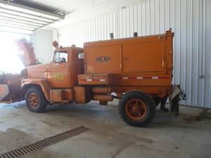 1974 FWD Snogo 4WD Blower