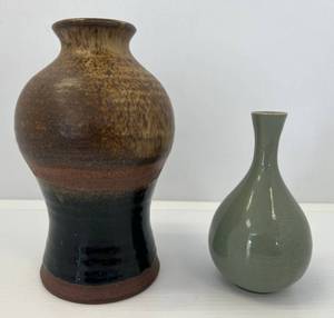 lot 175 image: Group Including Multi Colored Pottery Vase 9 x 5 12 And Small Green Vase With Floral Design (Crazing Throughout) 6 x 3 12