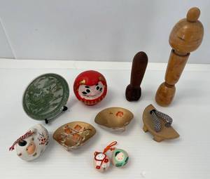 lot 183 image: Group Of Misc. Oriental Items